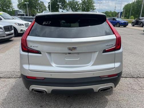 2020 Cadillac XT4 Premium Luxury