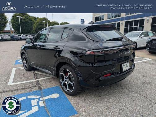 Alfa Black 2025 Alfa Romeo Tonale AWD