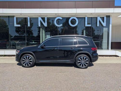 2023 Mercedes-Benz GLB 250 Base