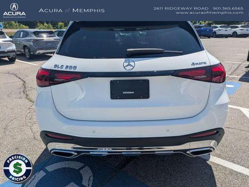 Polar White 2025 Mercedes-Benz GLC 300 4MATIC