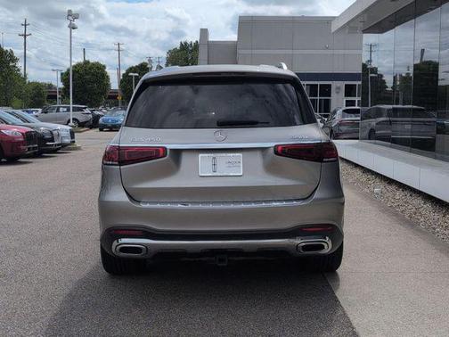 Gray 2022 Mercedes-Benz GLS 450 4MATIC