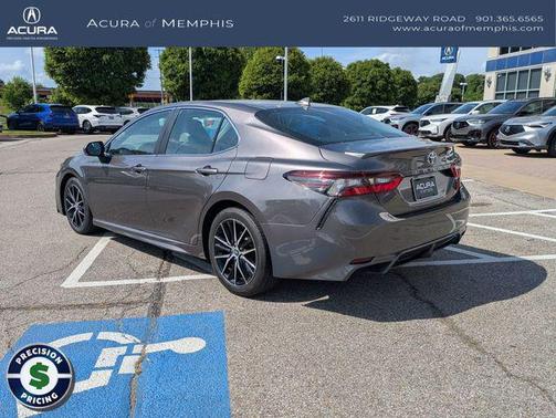Predawn Gray Mica 2022 Toyota Camry SE