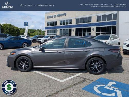 Predawn Gray Mica 2022 Toyota Camry SE