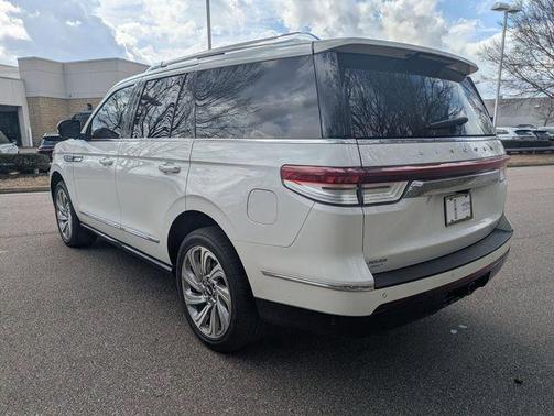 2024 Lincoln Navigator Reserve