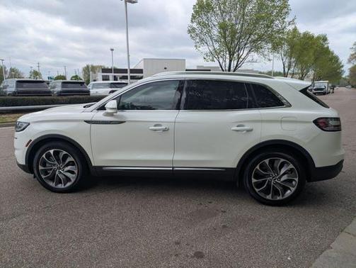 PRISTINE WHITE MET 3C 2023 Lincoln Nautilus RESERVE