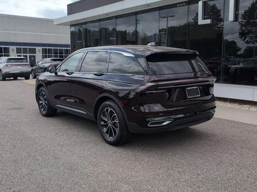 Summit White 2020 Chevrolet Traverse LS