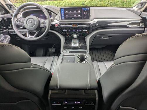 Platinum White Pearl 2026 Acura MDX Technology Package