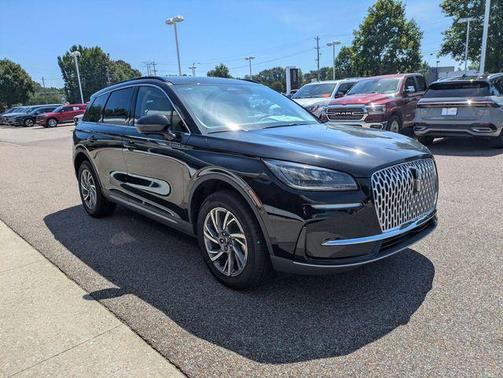 infinite black metallic clearcoat 2026 Lincoln Corsair Premiere