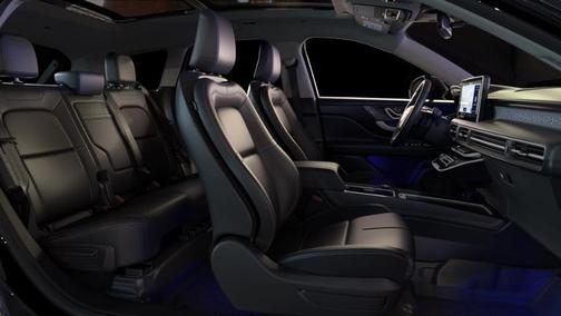 Infinite Black Metallic Clearcoat 2025 Lincoln Corsair Grand Touring
