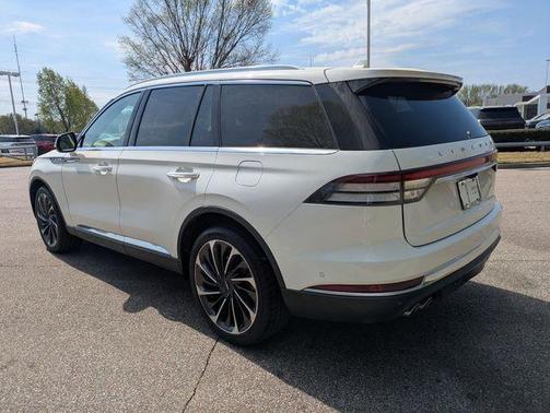 White Metallic 2020 Lincoln Aviator Reserve AWD