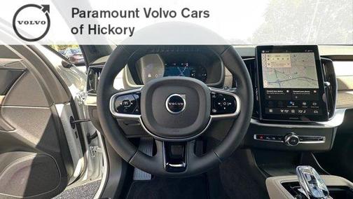 2026 Volvo XC90 T8 PLUS