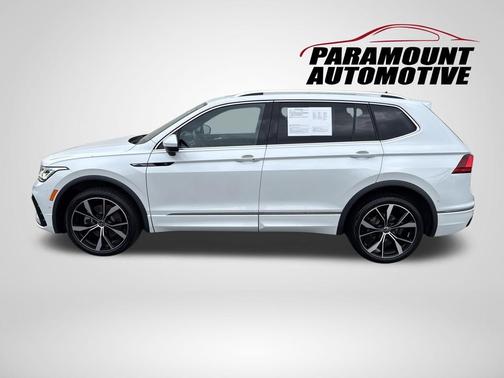 Opal White Pearl Effect 2024 Volkswagen Tiguan 2.0T SEL R-Line