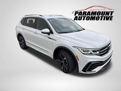 Opal White Pearl Effect 2024 Volkswagen Tiguan 2.0T SEL R-Line