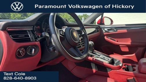 2022 Porsche Macan Base