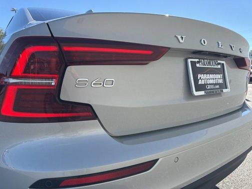 2020 Volvo S60 T5 Momentum