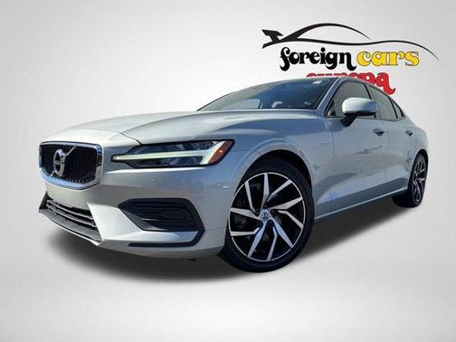 2020 Volvo S60 T5 Momentum