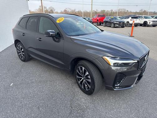2024 Volvo XC60 B5 Core