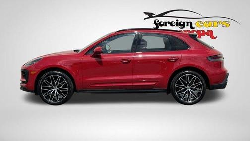 2024 Porsche Macan Base
