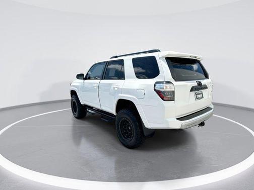 2021 Toyota 4Runner TRD Off Road