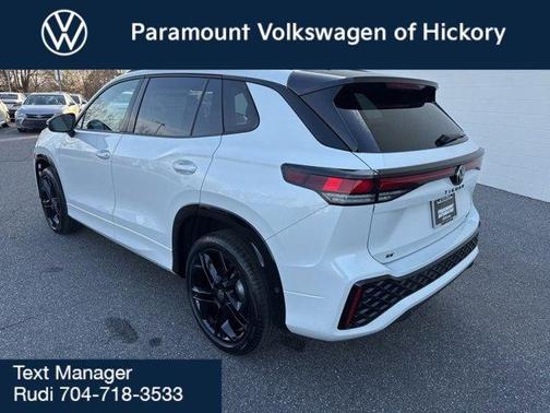 2026 Volkswagen Tiguan 2.0T SE R-Line Black