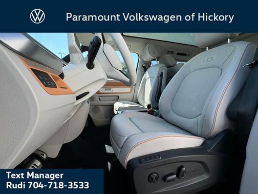 2025 Volkswagen ID. Buzz Pro S Plus