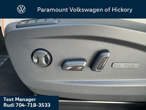 2025 Volkswagen ID. Buzz Pro S Plus