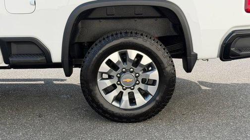 2025 Chevrolet Silverado 2500 Custom