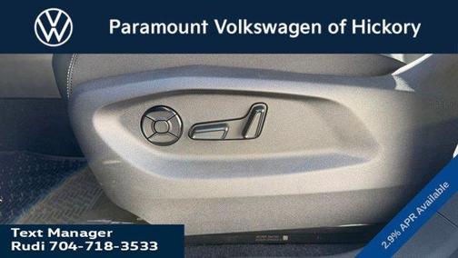 2025 Volkswagen Tiguan 2.0T SE