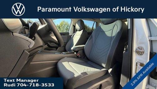 2025 Volkswagen Tiguan 2.0T SE