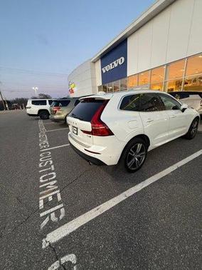 2019 Volvo XC60 T6 Momentum