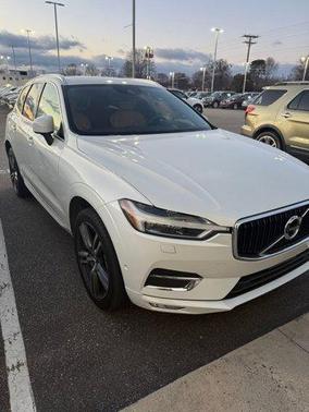 2019 Volvo XC60 T6 Momentum
