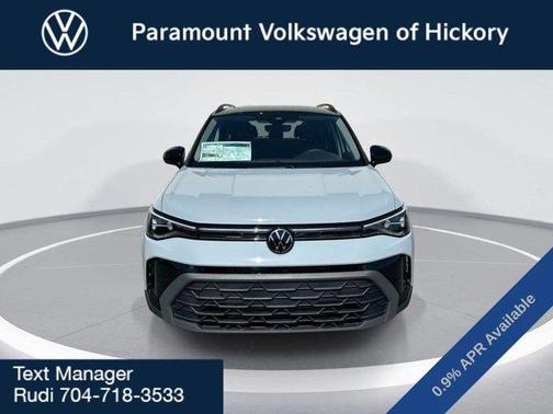 2025 Volkswagen Taos 1.5T SE Black