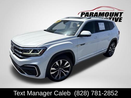 Opal White Pearl Effect 2023 Volkswagen Atlas 3.6L SEL Premium R-Line