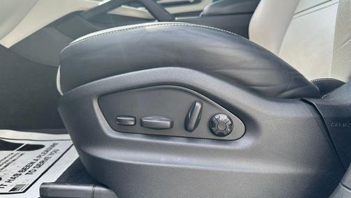 2024 Porsche Cayenne S