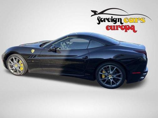 2014 Ferrari California Base