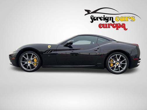 2014 Ferrari California Base