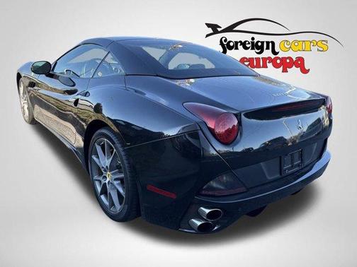 2014 Ferrari California Base