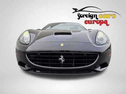 2014 Ferrari California Base