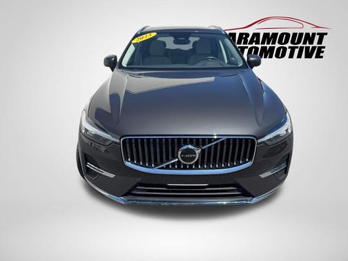 Gray 2023 Volvo XC60 B5 Plus Bright Theme
