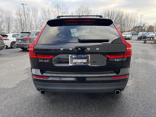 2021 Volvo XC60 T6 Momentum