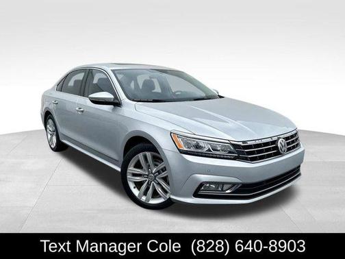 2017 Volkswagen Passat 1.8T SE w/Technology