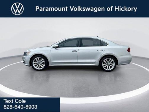 2017 Volkswagen Passat 1.8T SE w/Technology