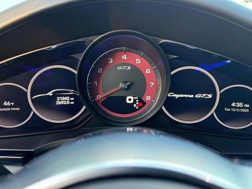 2023 Porsche Cayenne GTS