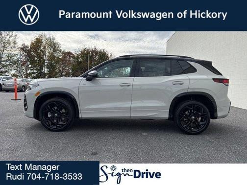 2026 Volkswagen Tiguan 2.0T SE R-Line Black