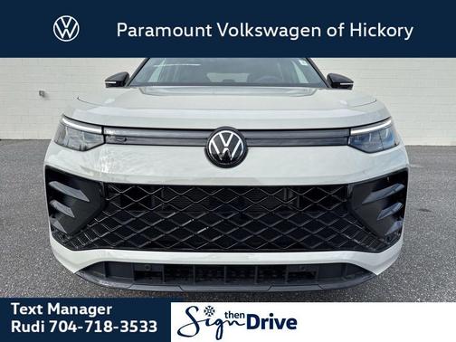 2026 Volkswagen Tiguan 2.0T SE R-Line Black