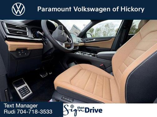 2026 Volkswagen Atlas Cross Sport 2.0T SEL R-Line Black