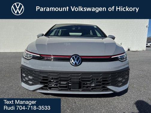 2025 Volkswagen Golf GTI 2.0T SE