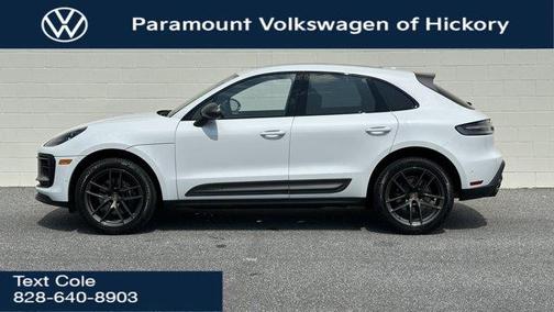 2024 Porsche Macan Base (PDK)