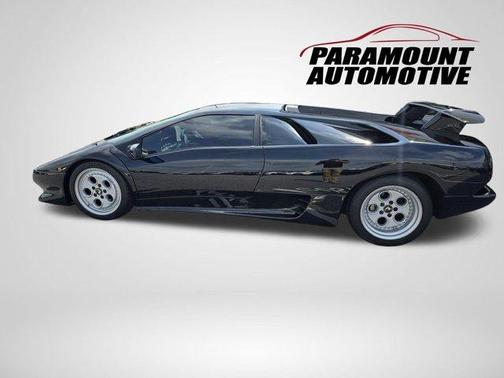 Deep Black 1991 Lamborghini Diablo