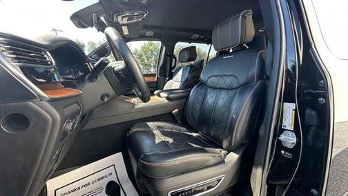 2022 Jeep Grand Wagoneer Series III